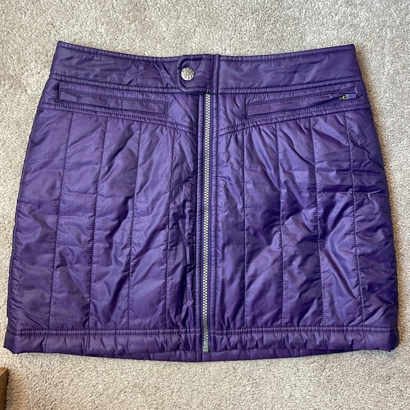 Athleta Deep Purple Mini Skirt Toasty Buns quilted skirt 929628 Size 6 - Picture 2 of 5
